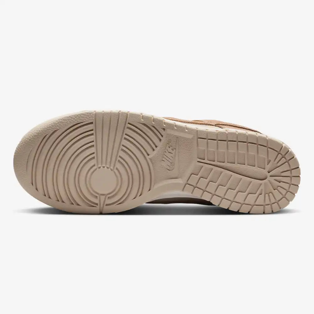 Tênis Nike Dunk Low Sanddrift