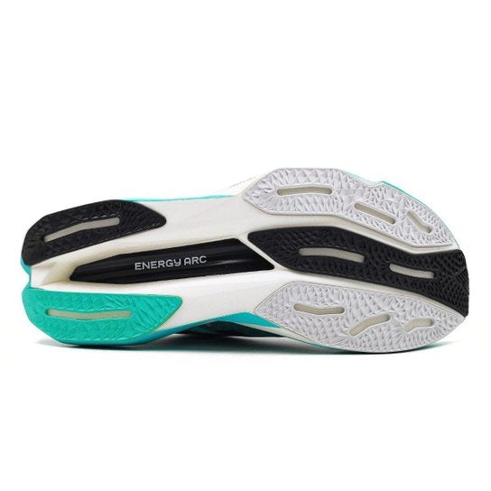Tênis New Balance Fuelcell Supercomp Elite V4