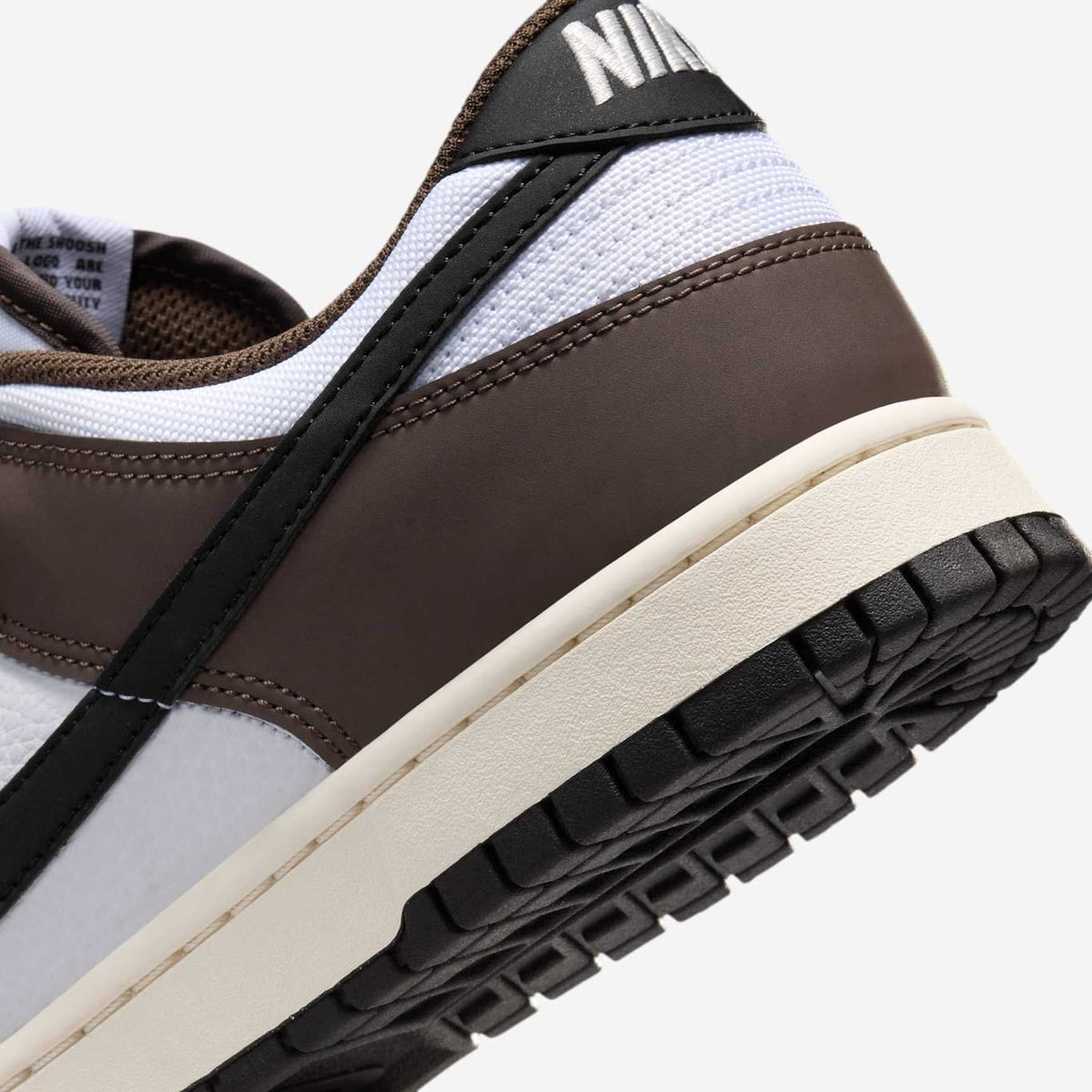 Nike Dunk Low Baroque Brown