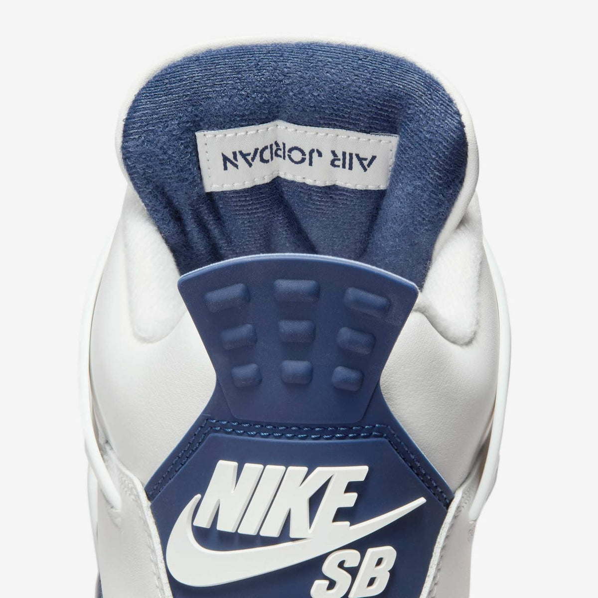 SB x Air Jordan 4 Navy