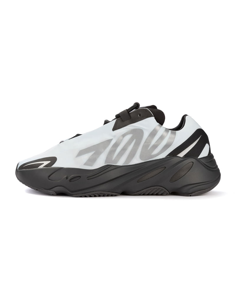 Adidas Yeezy Boost 700 MNVN Laceless Analog