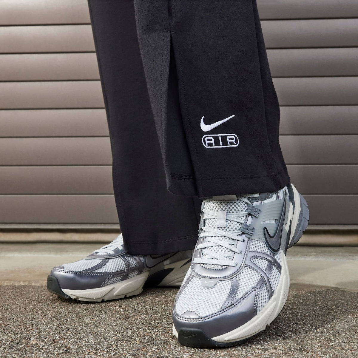 Tênis Nike VK2 Run Pure Platinum Wolf Grey