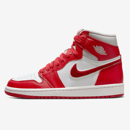 Nike Air Jordan 1 High Varsity Red