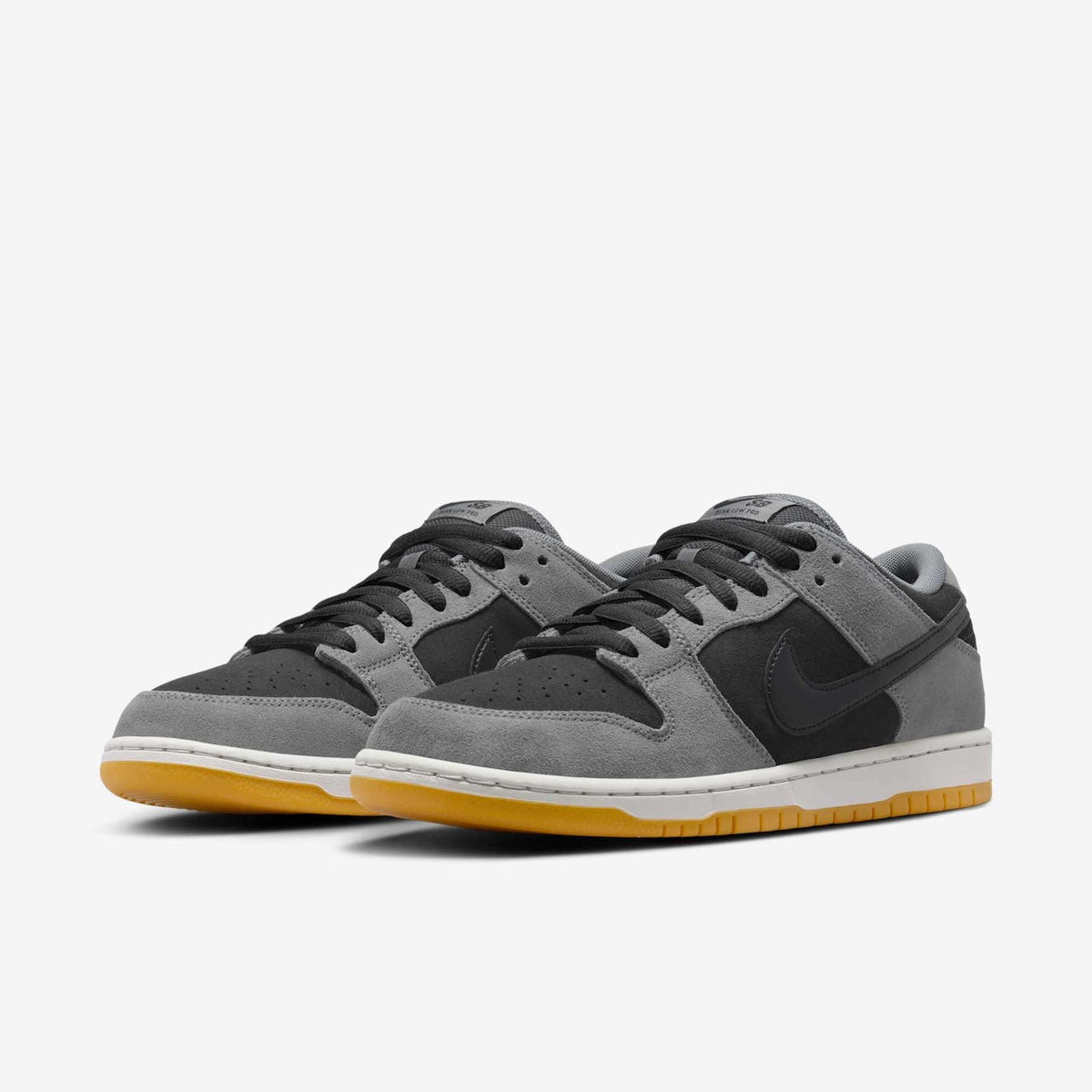 Nike SB Dunk Low Pro