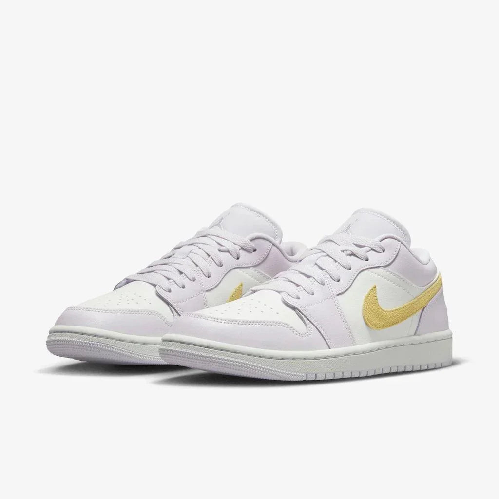 Air Jordan 1 Low Barely Grape