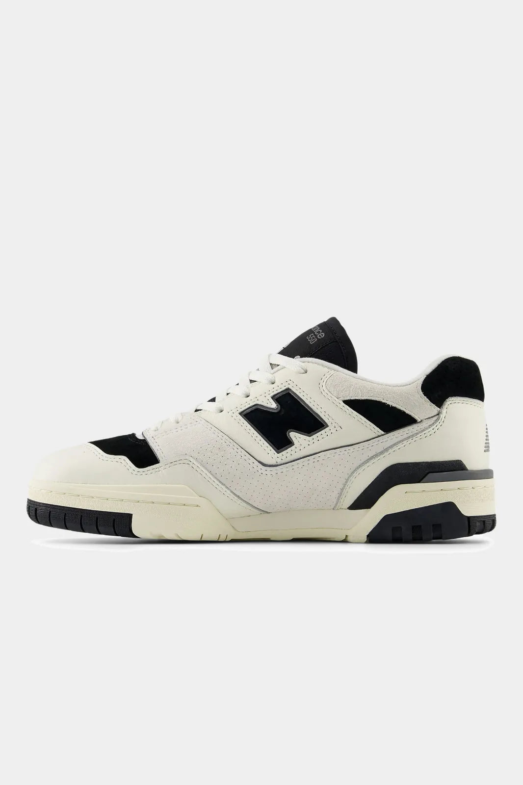 New Balance 550 Sea Salt Black